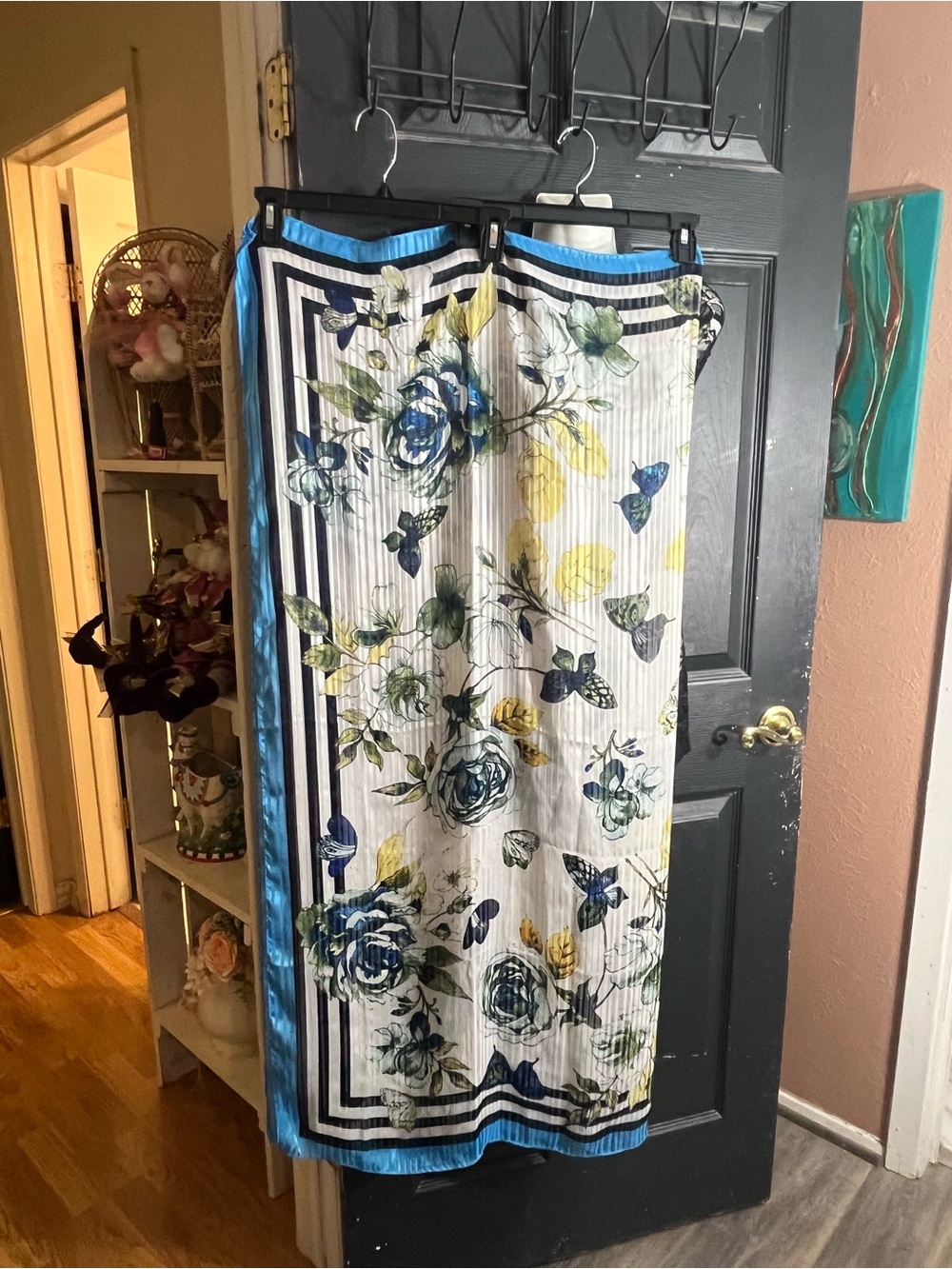 Floral scarf in White, Blue & Yellow